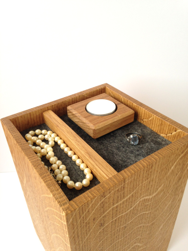 Houten urn