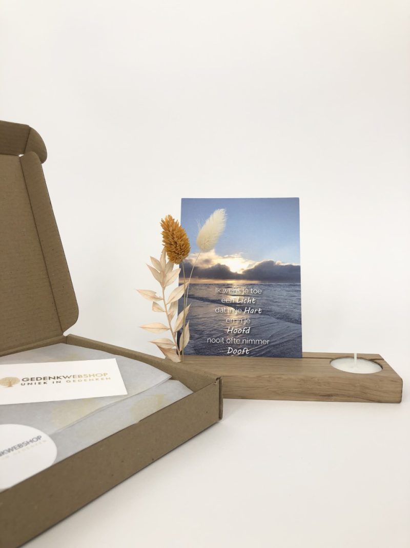 Troostbox – Gedenkaltaar met droogbloemen
