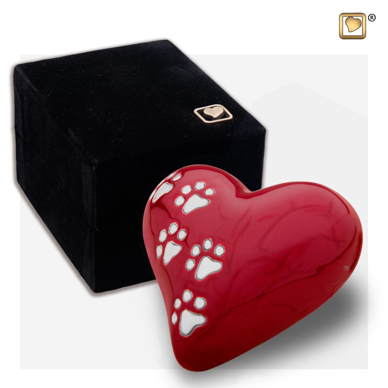 P637K Heart 0,045 liter Pearl red Polished silver Small