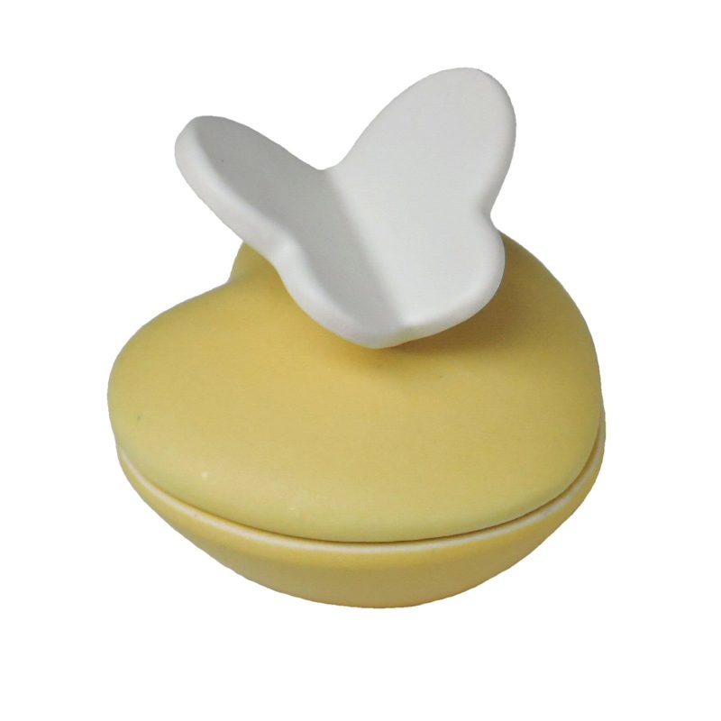 Mini urn – Hartje met vlinder 0,012 liter geel wit mn002.45-46+vl.20