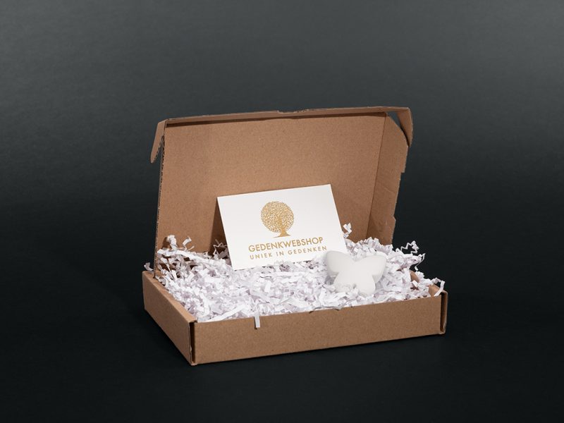 Troostbox gedenksteen klein – Vlinder | wit | Mix van 12 stuks